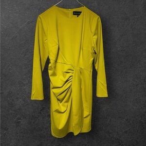 Chartreuse Rouched Classic Long Sleeve NWT Dress Size 10 Clover and Sloane